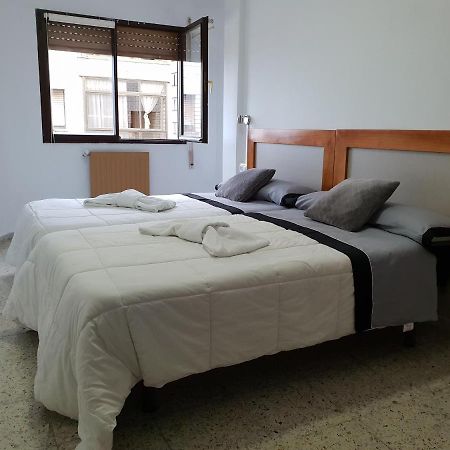 Apartamentos O Cargadeiro รีบาเดโอ ภายนอก รูปภาพ