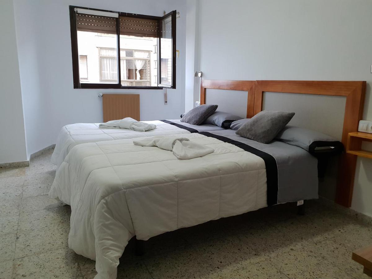 Apartamentos O Cargadeiro รีบาเดโอ ภายนอก รูปภาพ
